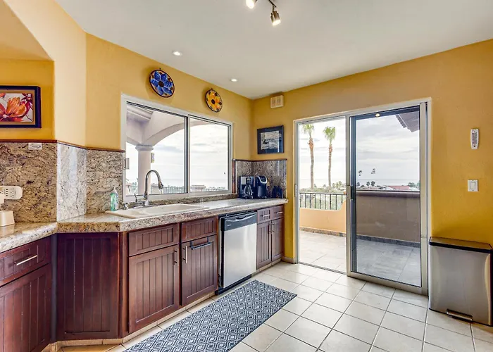 Steps To Sand: Ocean-view Cabo W/ Heated Pool Holiday home