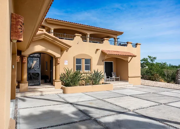 Steps To Sand: Ocean-view Cabo W/ Heated Pool Holiday home Cabo San Lucas