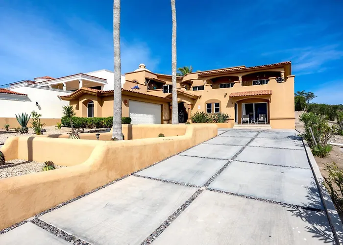 Holiday home Steps To Sand: Ocean-view Cabo W/ Heated Pool Cabo San Lucas